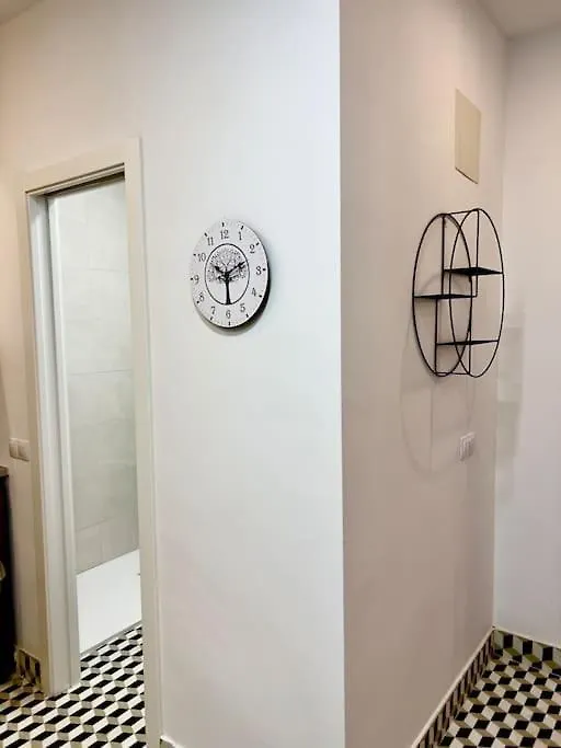 Rockside Residences Suites La Linea N1 La Línea de la Concepción